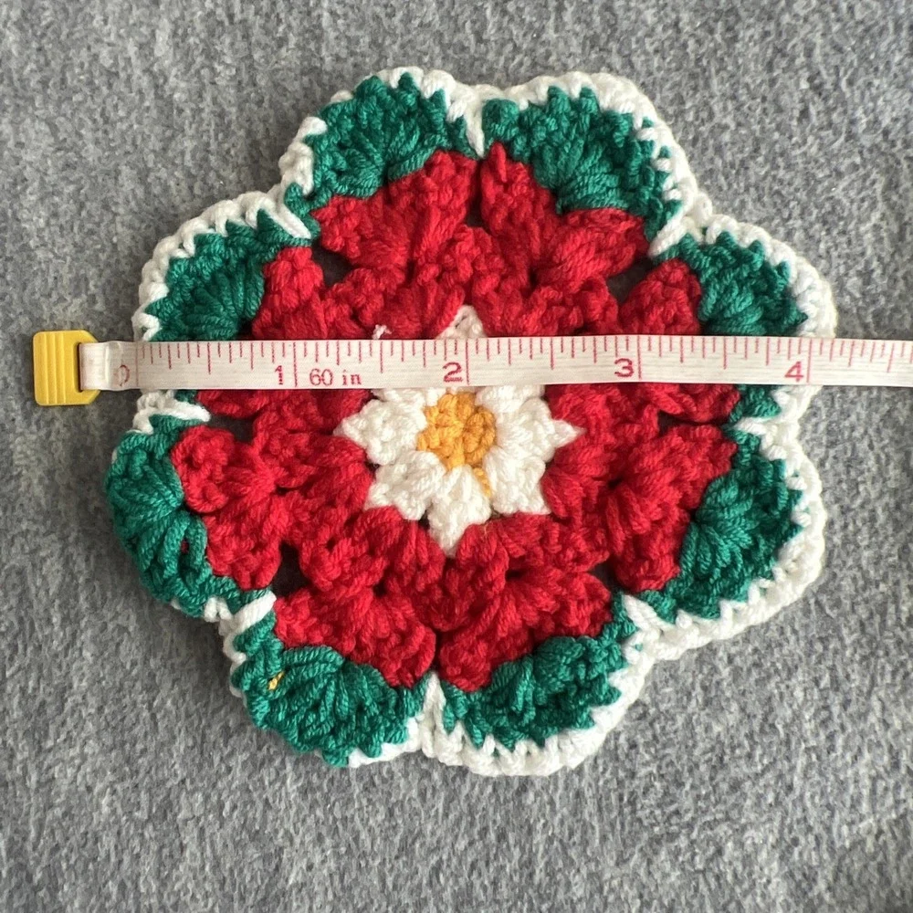 Poinsettia Christmas Coasters Pads Handmade Crochet Woven 4 Pk Home Decor 4